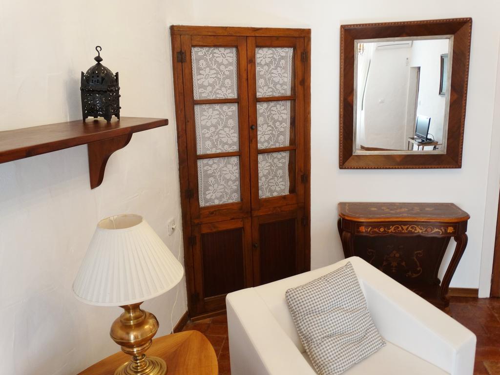 Can Barraca Avinyonet de Puigventós エクステリア 写真